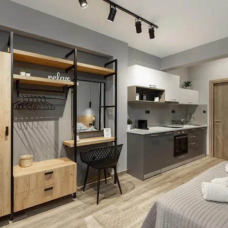 Sts Eight 5.2 Apartment